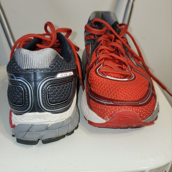 BROOKS Gts sz8us sneakers shoes running - Picture 3 of 10